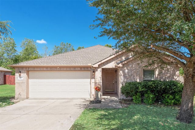 403 Welcome St — Cedar Crest