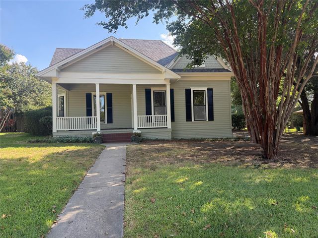 206 E Josephine St — Sloan