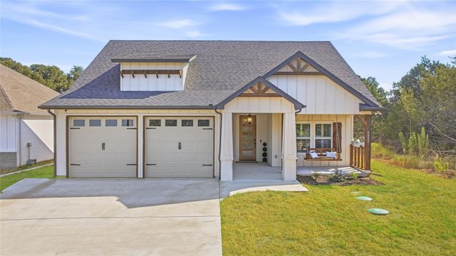 4825 Wichita St — Canyon Creek
