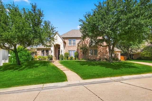 2990 Lakeside Dr — Highland Shores Ph 12l