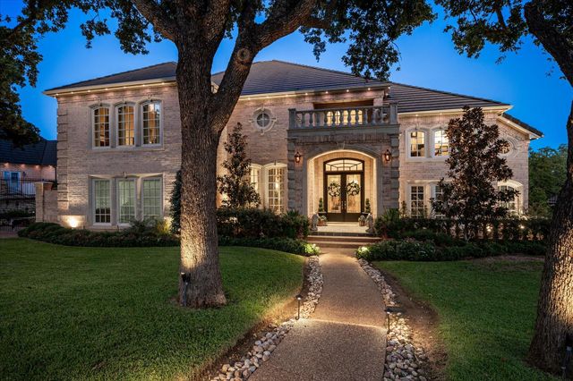4813 W Cranbrook Dr — Cranbrook Estates
