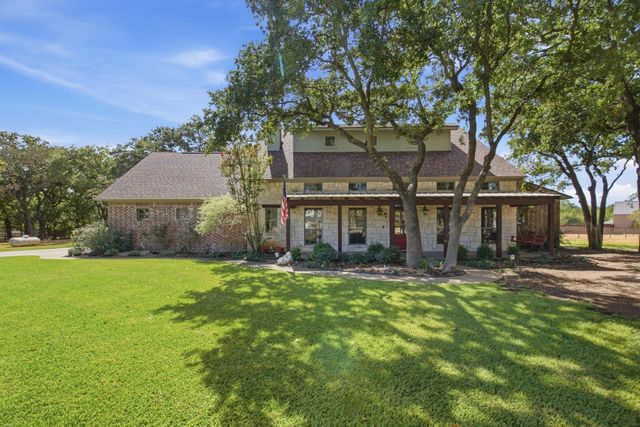 115 Coldwater Creek Ln — North Star Crossing