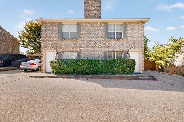 130 Graystone Pl — Graystone Twnhms