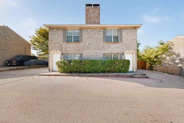 132 Graystone Pl — Graystone Twnhms