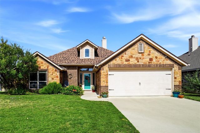 1832 Town Creek Cir — Town Creek