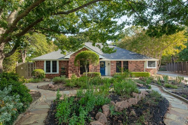 624 Arbor Ct — Highland Meadows