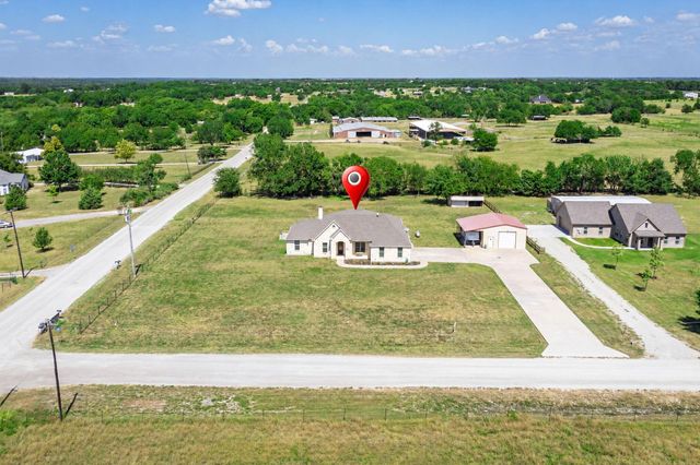 10133 Private Road 5393 — Enloe Acres