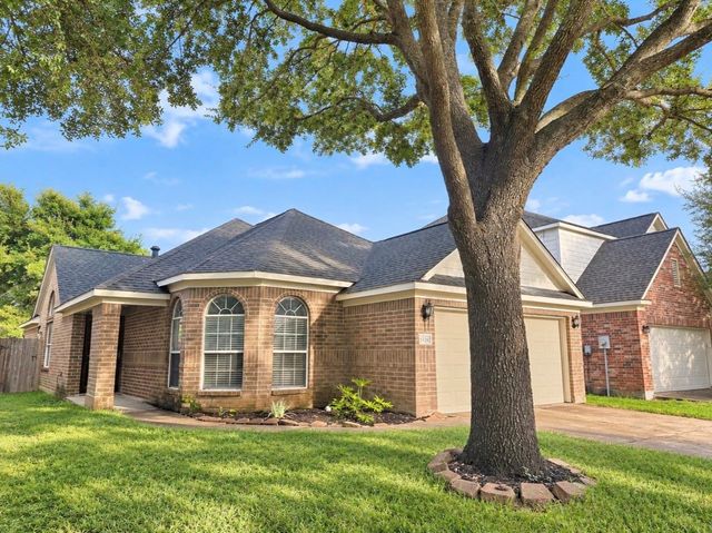 15326 Hickory Dale St — Villages Cypress Lakes 01 Amd