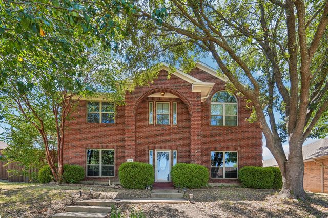 206 Tanglewood Dr — Rush Creek Estates Ph II