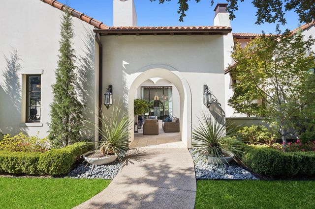 1402 Fountain Grass Ct — Vaquero Residential Add