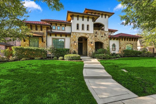 413 Saint Tropez Dr — Carillon