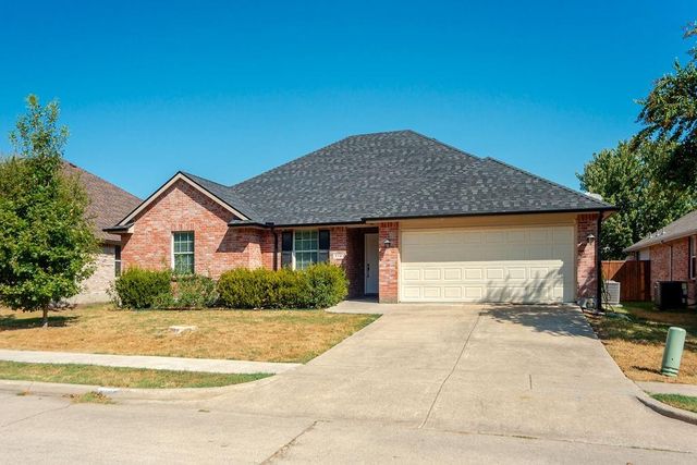 914 Marble Creek Dr — Creek Hollow Ph 1
