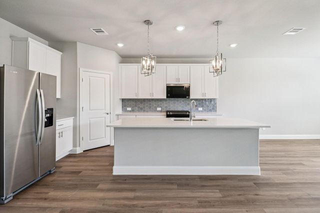 1302 Winters Way — Eastridge