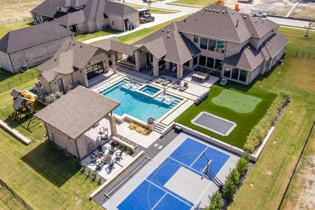 312 Chapel View Ct — Chapel View