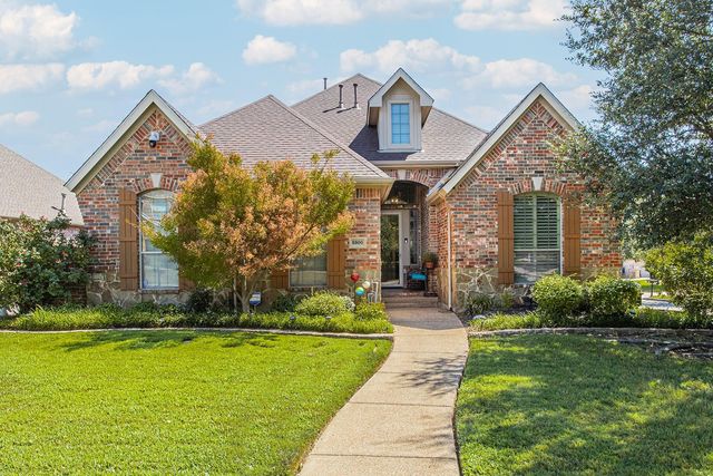 5900 Barton Springs Dr — Fountain Ridge