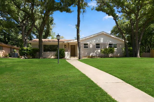 508 Oak Park Dr — Oak Park Estates