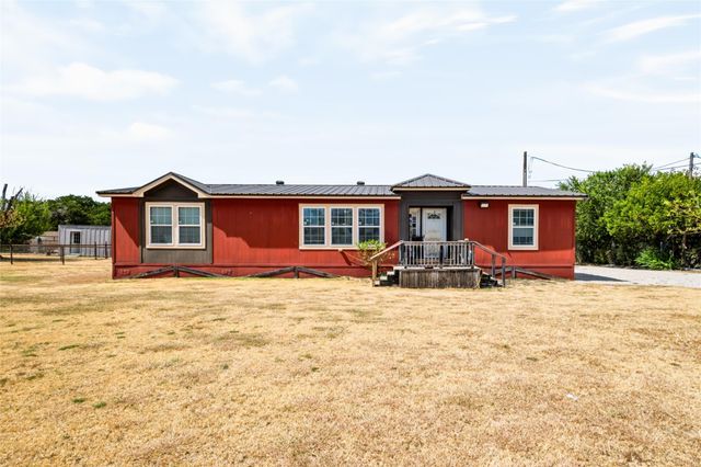 170 Western Lake Dr — Western Lake Estates