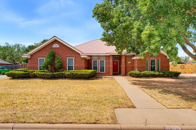 1418 NEWCASTLE Dr — University Hills Add.