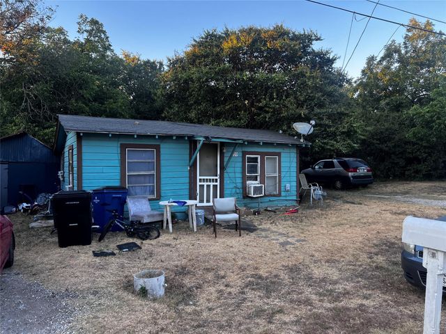 109 E Indiana Ave — Ludewick