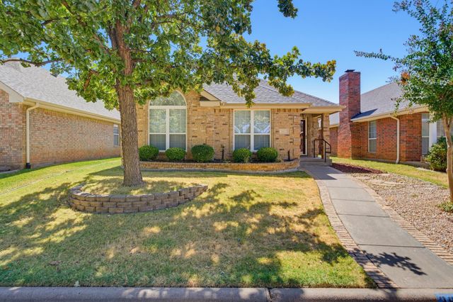 3917 Garden Grove Ln — Garden Grove