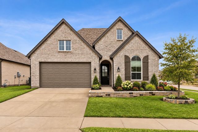 1104 Holcombe Dr — West Crossing Ph 11