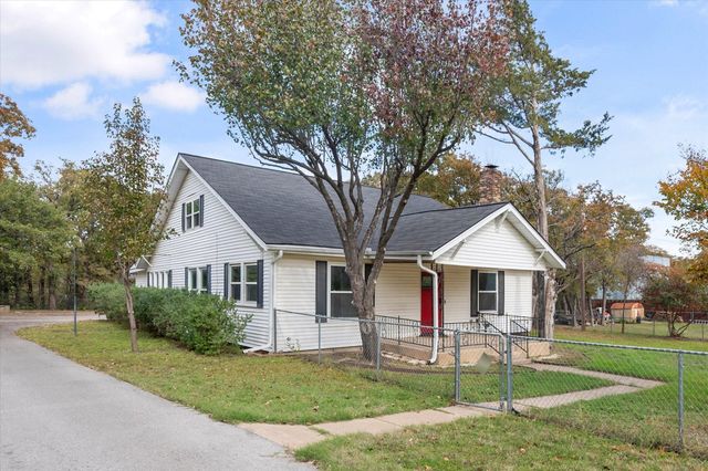 3815 Lucy Trimble Rd — J Rendon Surv Abs #1263