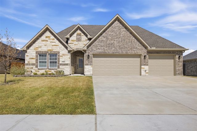 215 Trevor Ln — 0000028252