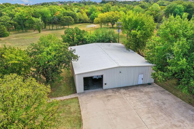 1570 Karen Dr — Briarcreek
