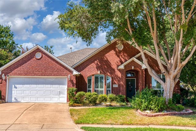 5829 Echo Bluff Dr — Fossil Beach Add