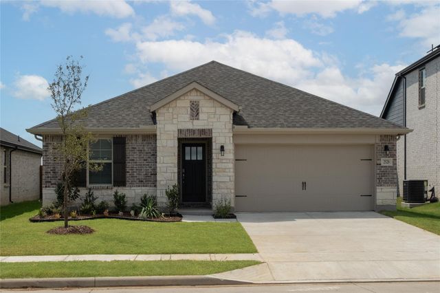 2528 Freeman St — Churchill