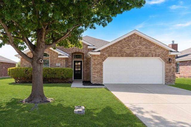 914 Hitchcock Cir — Hollywood Park Sec 08