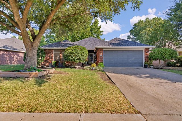 351 Meador Ln — Gardens