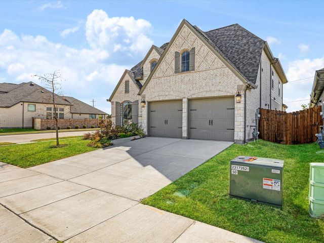 2303 Butler Ave — Avondale Ph 1