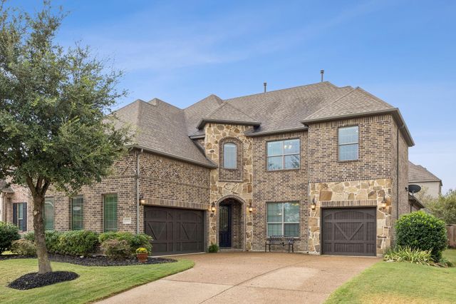 1013 Ember Crest Dr — Breezy Hill