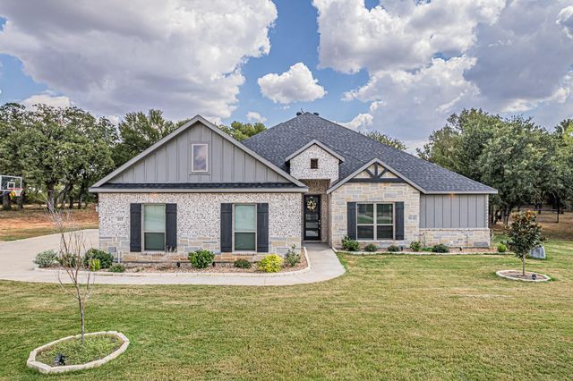 113 Oaks Springs Ln — Oak Spgs Add Ph