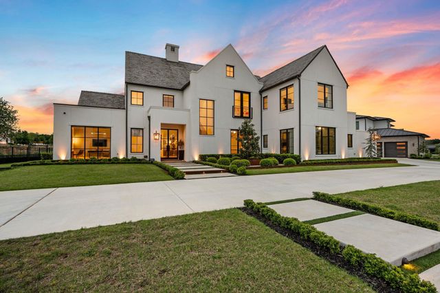 805 Stacy Dr — Crescent Heights Add