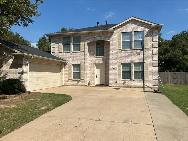 1340 Lake Grove Ln — Forest Creek