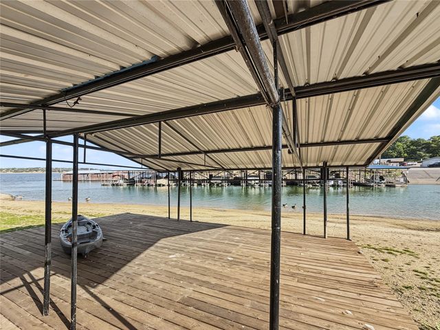 124 Marina View Ct — Lake Weatherford