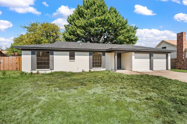 1705 S Timber Ct — Timber Creek Add