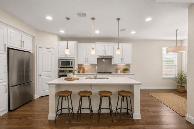 1514 Carnation St — Lilyana Ph 1