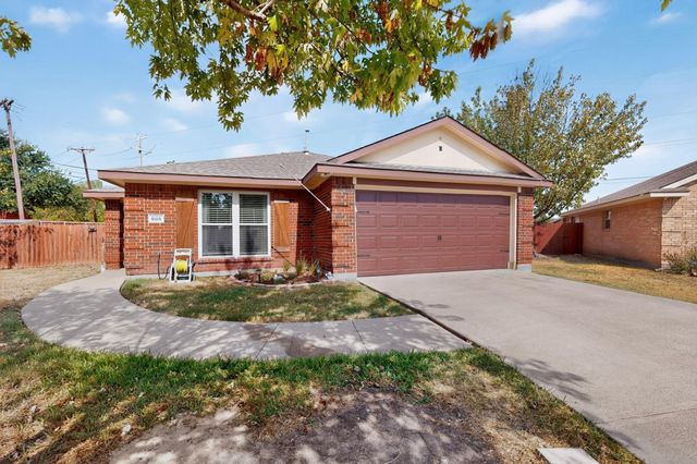 609 Haymeadow Dr — Harvest Bend Add