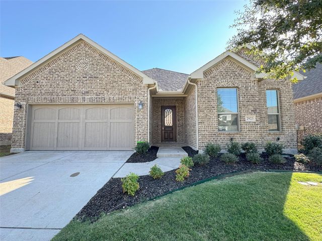 2923 Bold Ruler Rd — Mustang Lakes Ph One