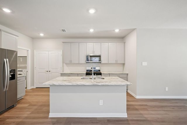 1605 Arches Rd — Parks at Foster Crossing
