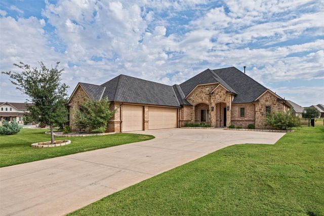 6341 Weatherby Rd — PECAN PLANTATION
