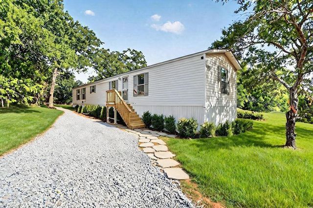 5907 Arkansas Trl — Lake Granbury Hbr Sec A