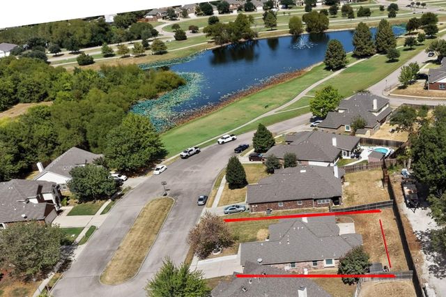 1214 Lake Trail Ct — Lake Tralls of Bozman Farm