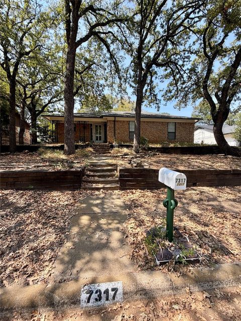 7317 Timberidge Dr — Crestwood Estates Add