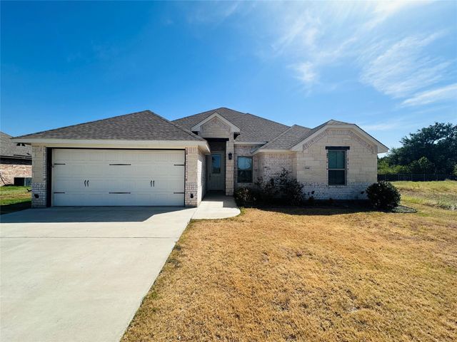 3341 White Horse Dr — Grand Places Of Hood County