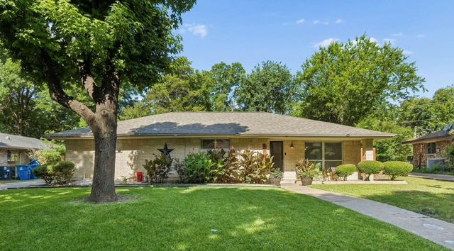 1047 Westlake Dr — Pleasant Lake Estates