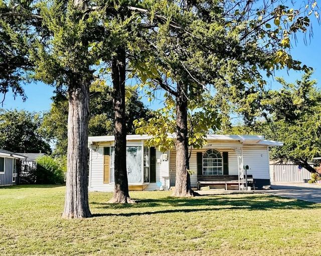 1819 E May St — Milan Heights Add